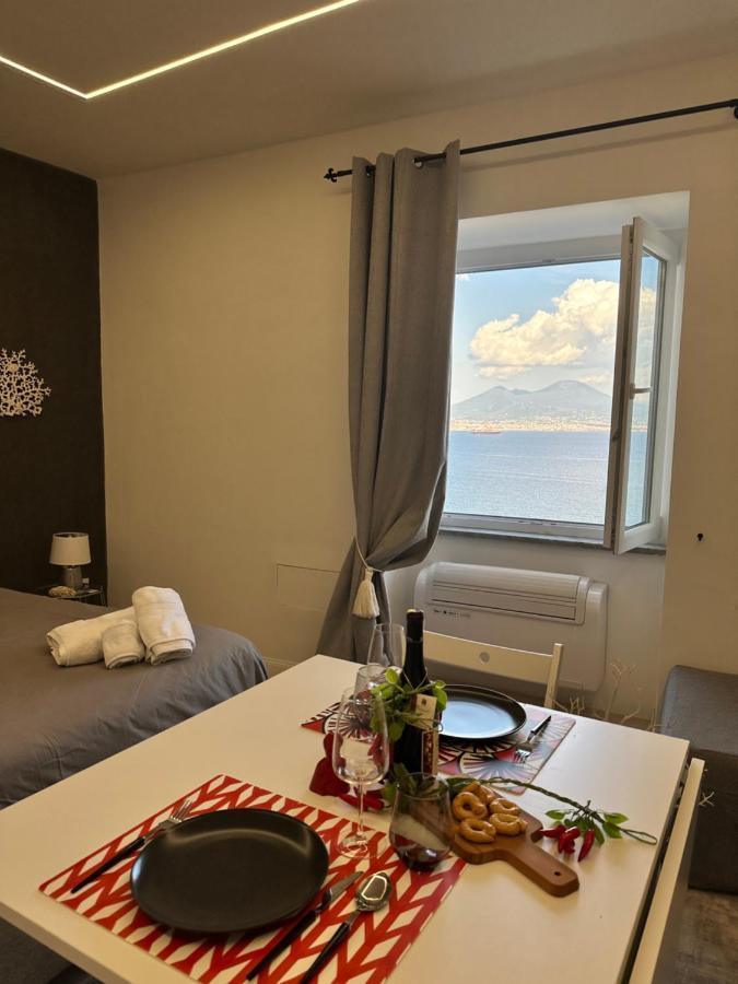 Hv Suites Pausilypon Наполи Екстериор снимка